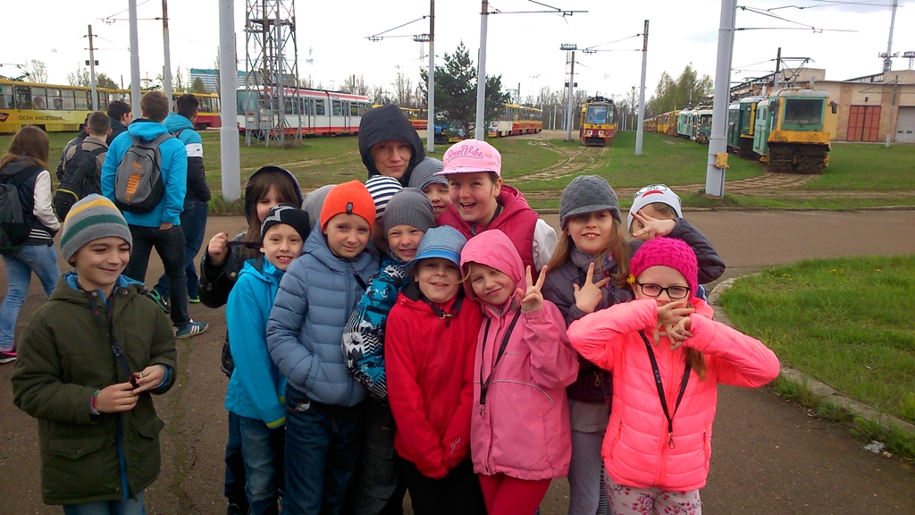 Wizyta uczniów podstawówki w zajezdni tramwajowej MPK- Łódź