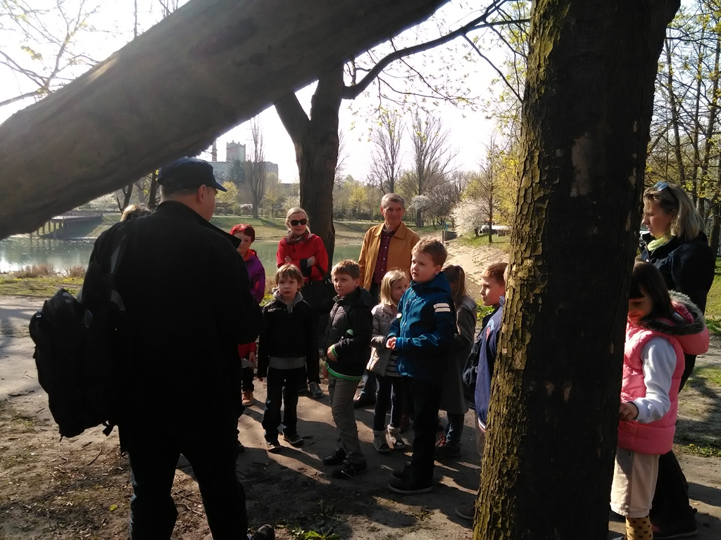 Uczniowie prywatnej podstawówki w Księżym Młynie.